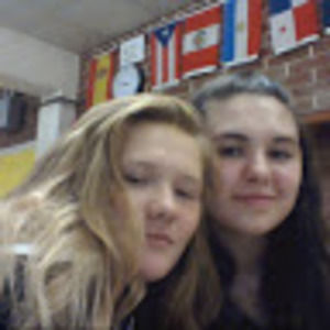 Meet your Posher, Desiree